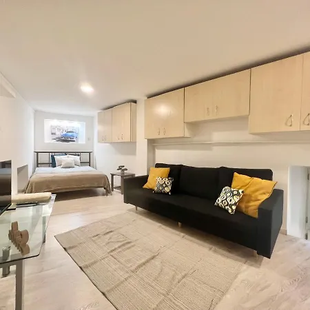Museum Corner Apartment